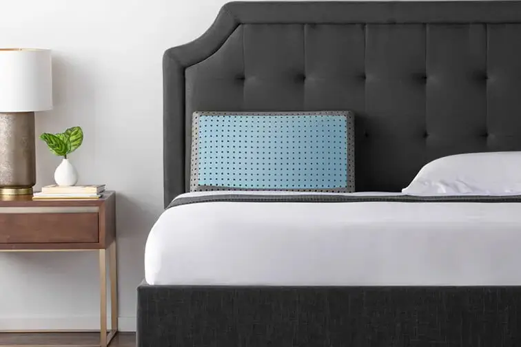 Malouf Bed Pillow Display